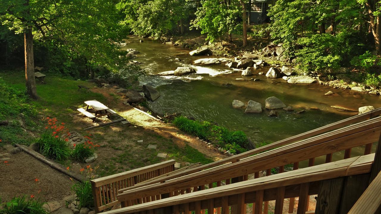 Riverside Lodge At Chimney Rock Esterno foto
