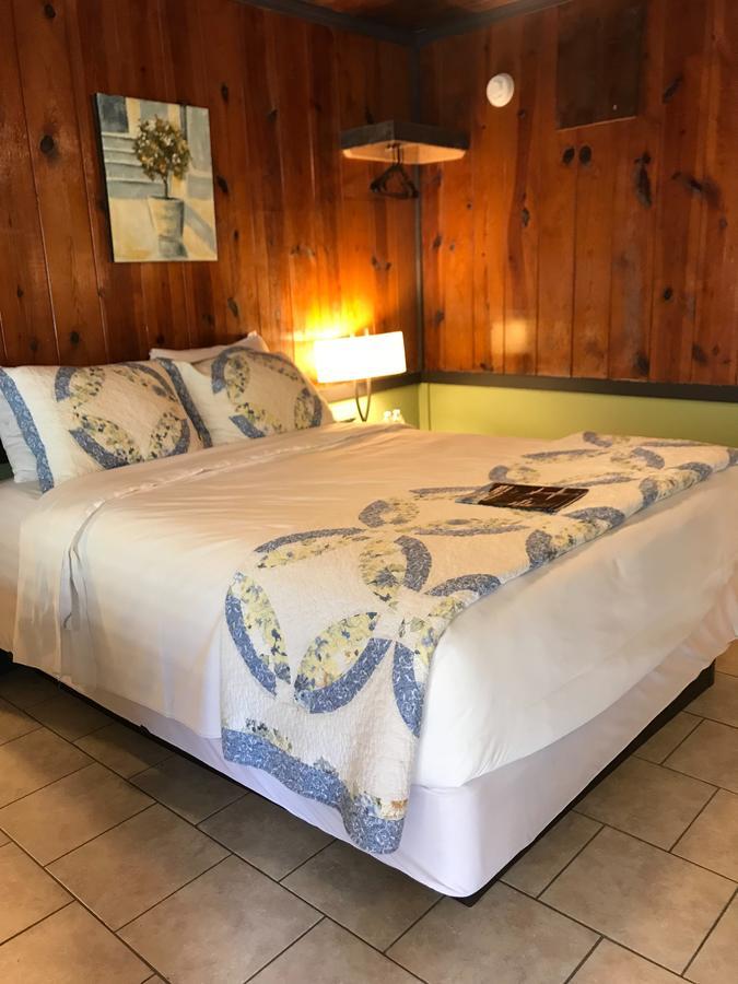 Riverside Lodge At Chimney Rock Esterno foto