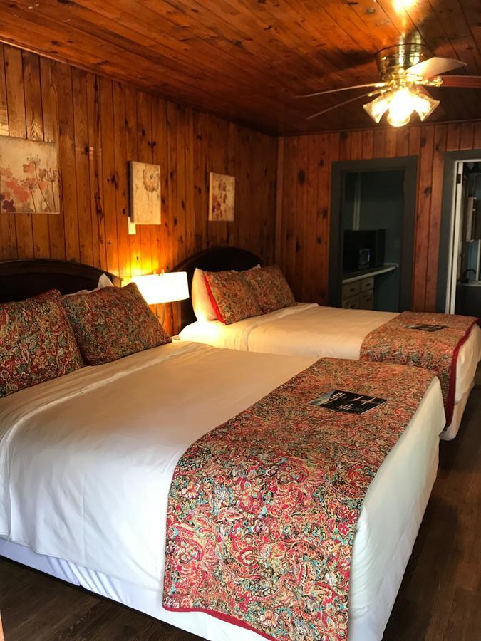 Riverside Lodge At Chimney Rock Esterno foto