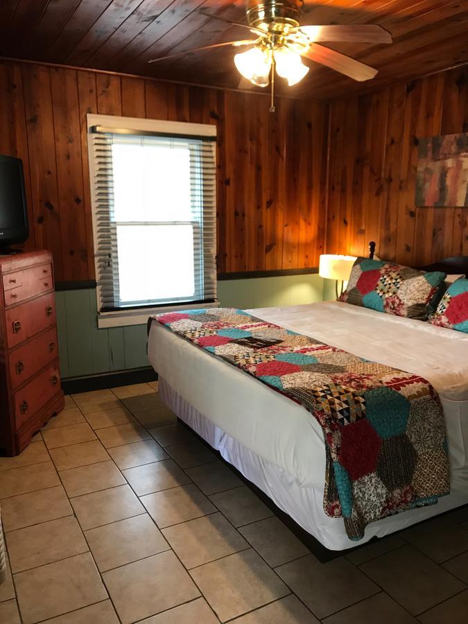Riverside Lodge At Chimney Rock Esterno foto