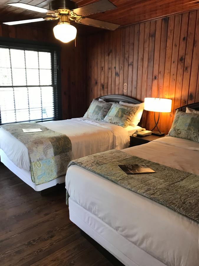 Riverside Lodge At Chimney Rock Esterno foto