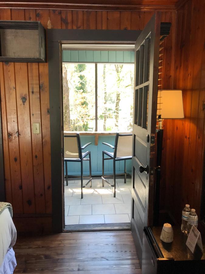 Riverside Lodge At Chimney Rock Esterno foto