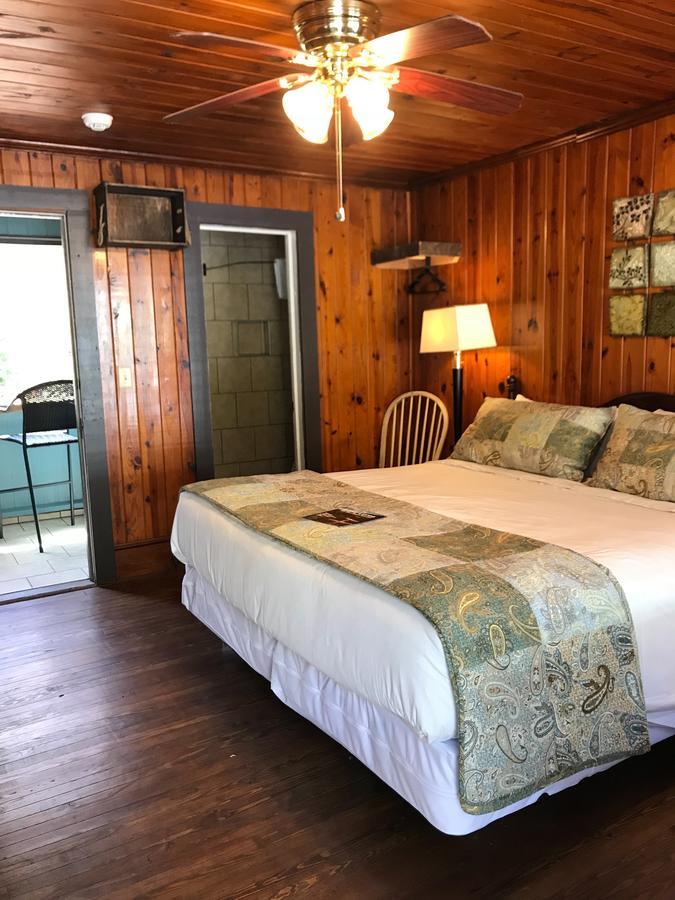 Riverside Lodge At Chimney Rock Esterno foto