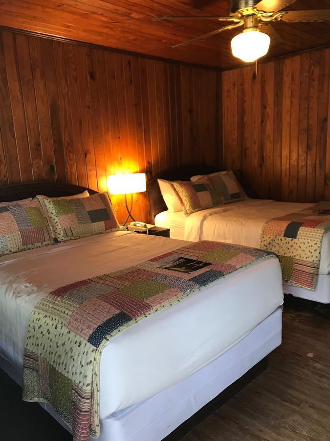 Riverside Lodge At Chimney Rock Esterno foto