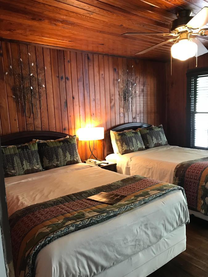 Riverside Lodge At Chimney Rock Esterno foto